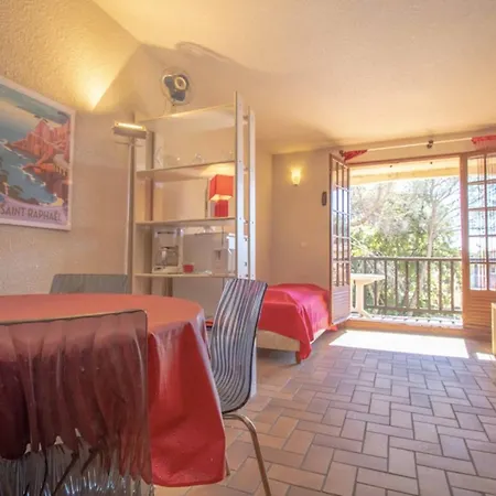 Appartement 35m At 450m From The *
